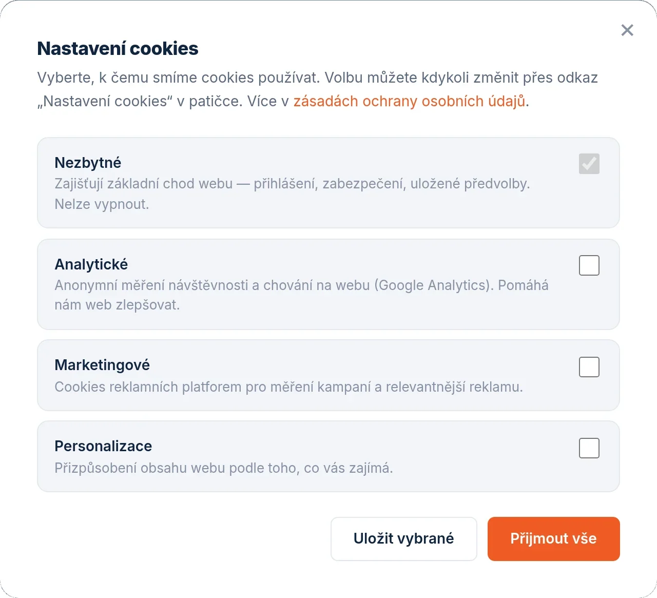 Okno Nastavení cookies s kategoriemi Nezbytné, Analytické, Marketingové a Personalizace a tlačítky Uložit vybrané a Přijmout vše